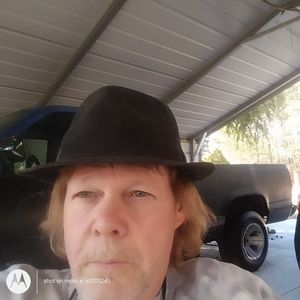 Meet your Posher, Ron